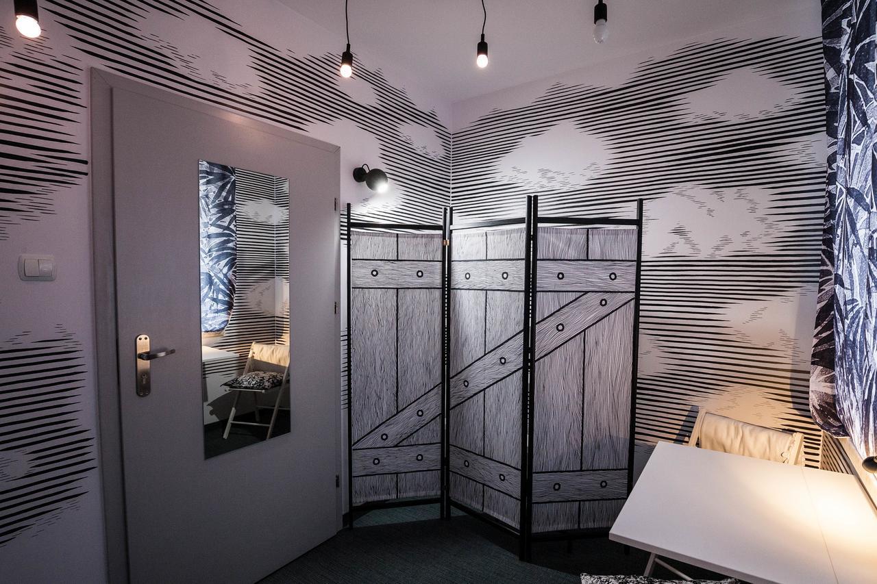 Hart Hostel & Art Gallery Breslavia Esterno foto