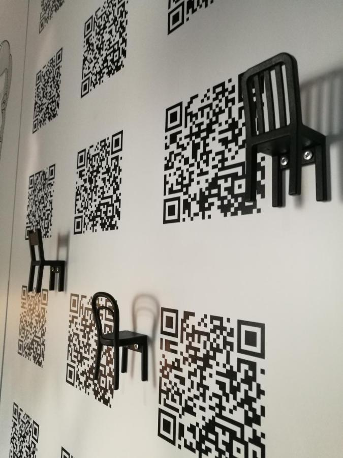 Hart Hostel & Art Gallery Breslavia Esterno foto